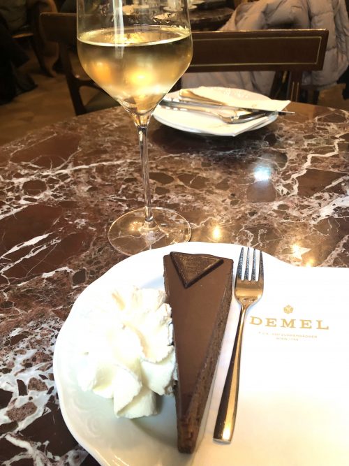 デメルのザッハトルテ
