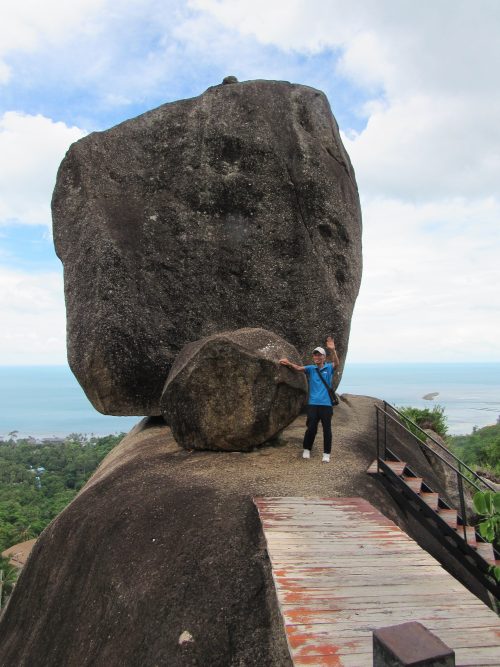 オーバーラップストーン