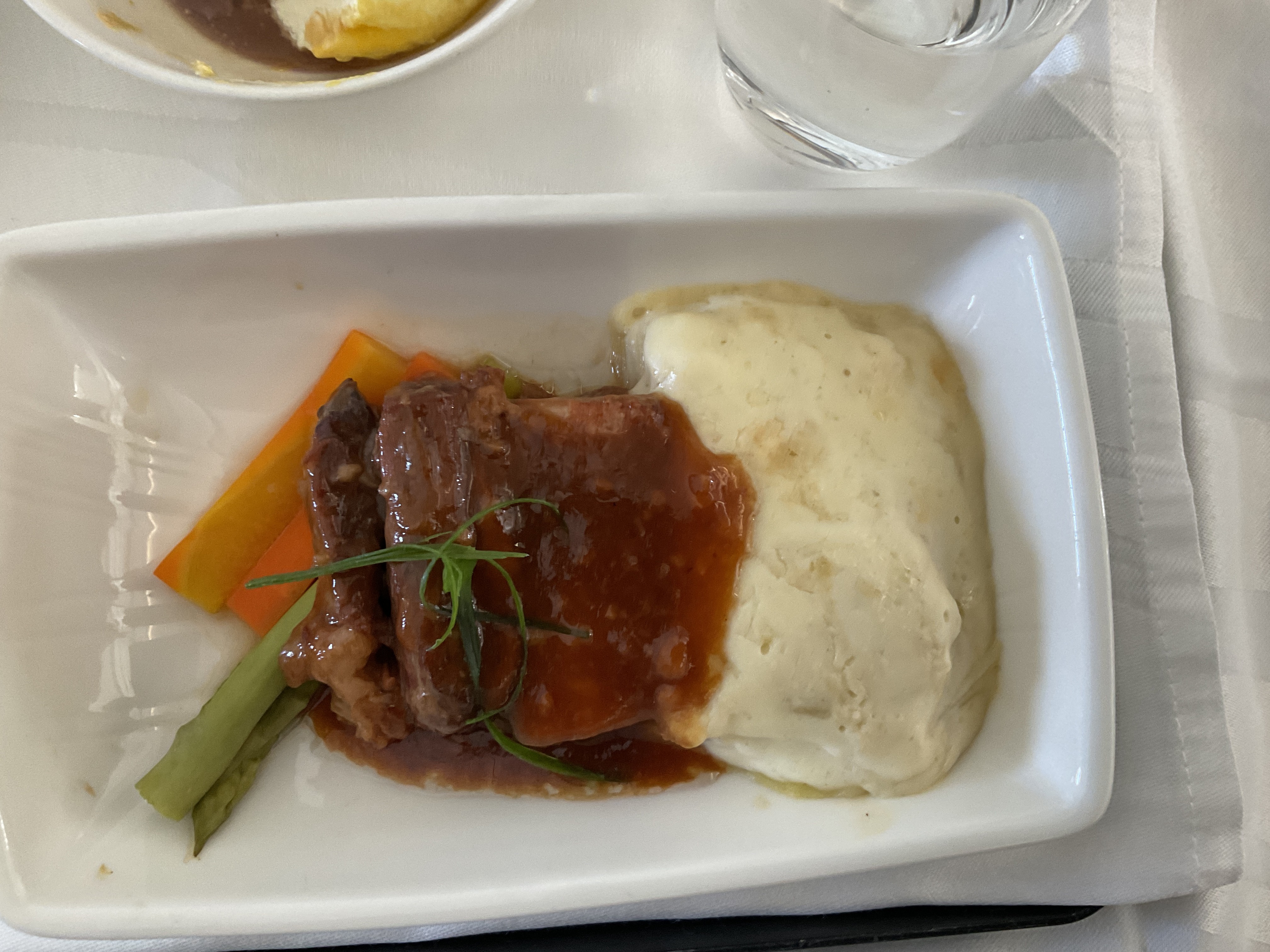 機内食のメイン料理