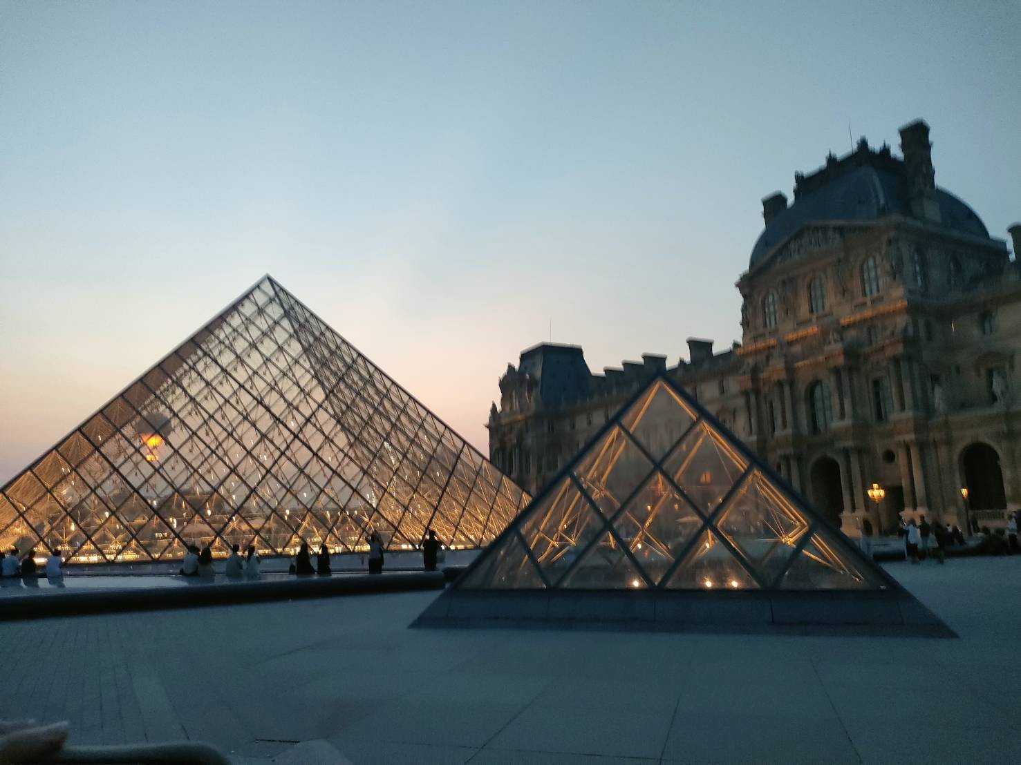 ルーブル美術館