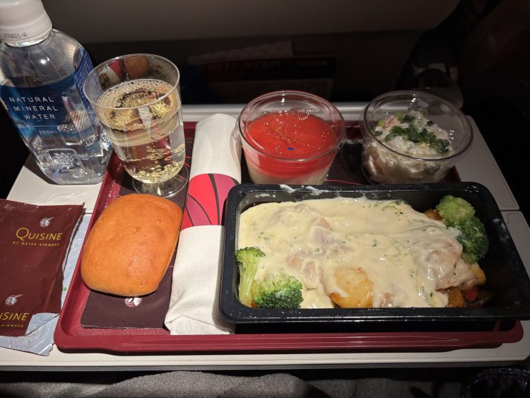 カタール航空の機内食