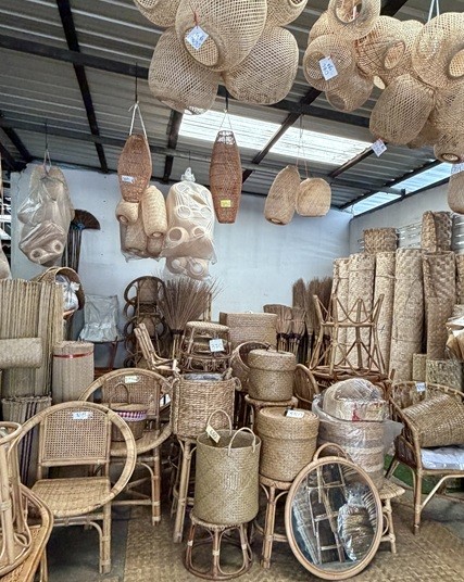 チェンマイ1日目コムローイ祭りかごやさん