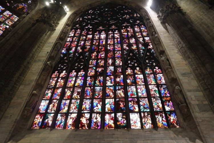圧巻だったドゥオーモのステンドグラス