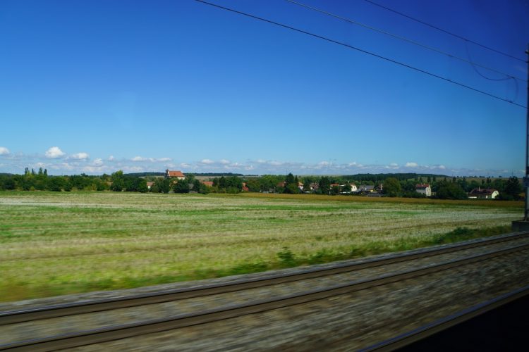 プラハからウィーンまでの車窓からの風景
