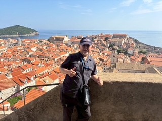 クロアチアのドブロブニク。アドリア海の真珠と呼ばれる綺麗な港町でした。