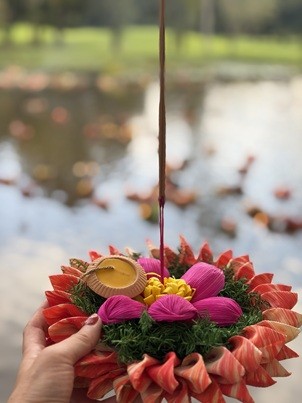 色鮮やかなクラトン