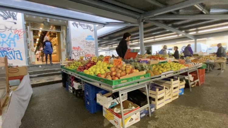 フィレンツェの中央市場