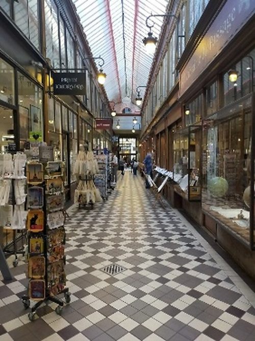 サンティエの“パサージュ”