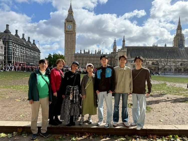 ビッグベンでやっと全員で記念撮影