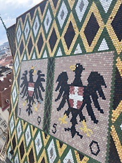 鷲の腕章が特徴的なシュテファン大聖堂