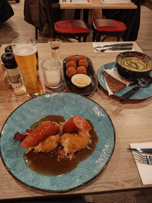 「Hollandse pot」でいただいたオランダ料理
