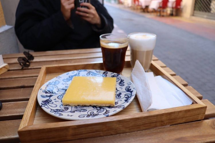 「Mitron Bakery」のレモンタルト