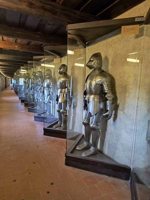 中世を感じる展示でした