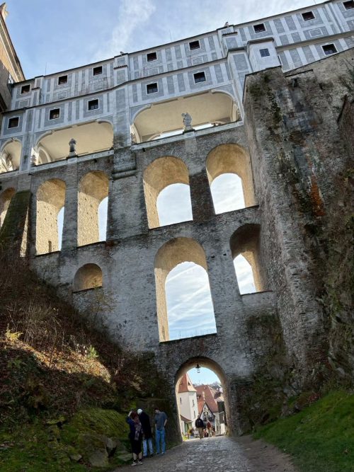 チェスキークロムロフへ