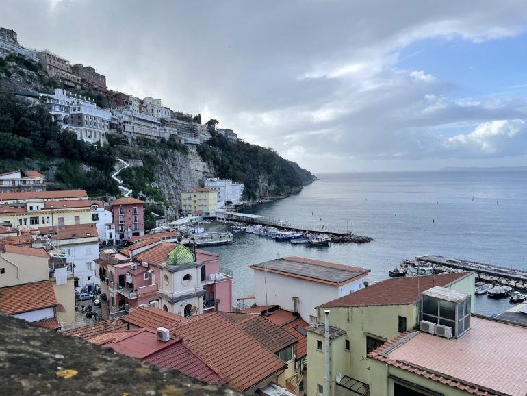 こぢんまりとして可愛い街でした