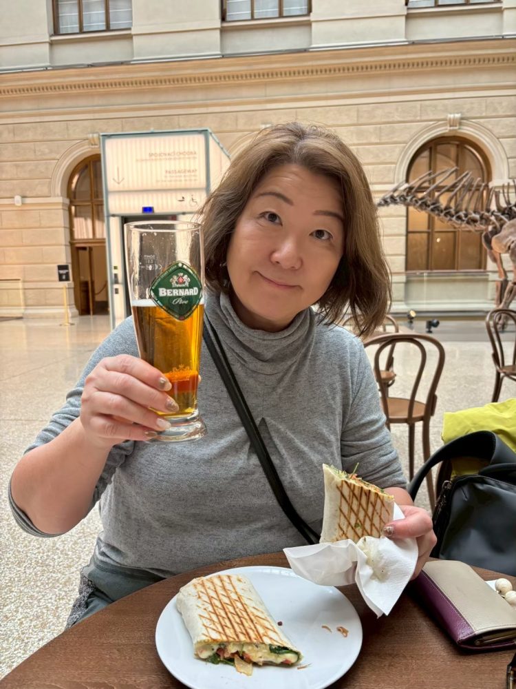 博物館の中のカフェで昼食