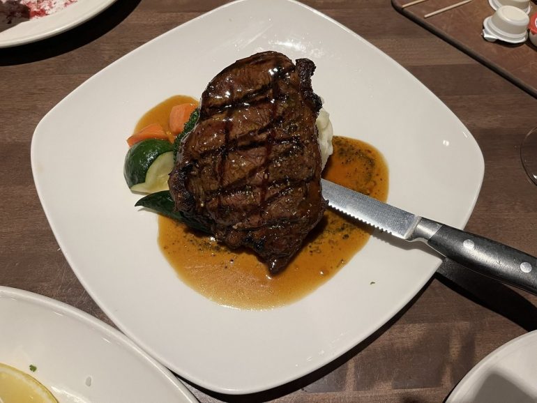 バイソンステーキ