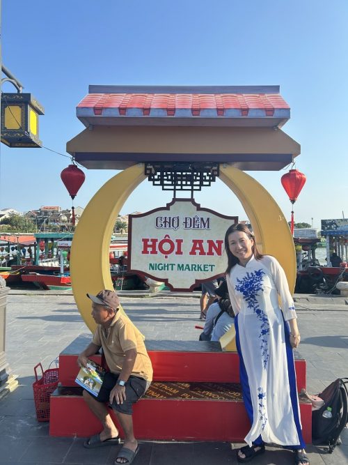 アオザイを着てホイアン巡り
