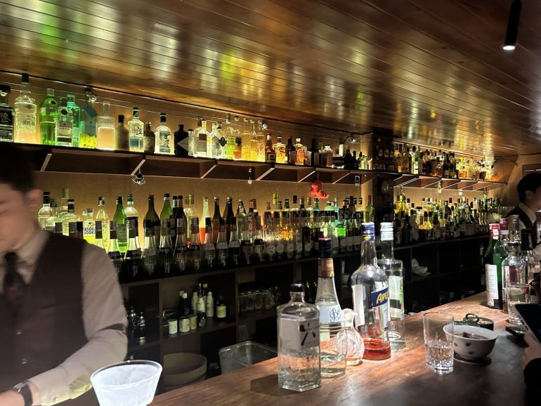 オススメされたBARへ