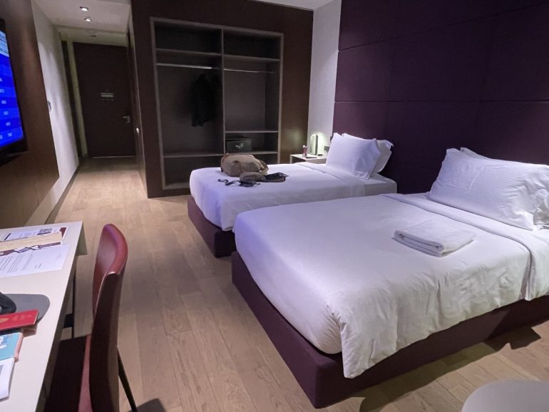 カタール航空は無料でホテルを提供してくれます