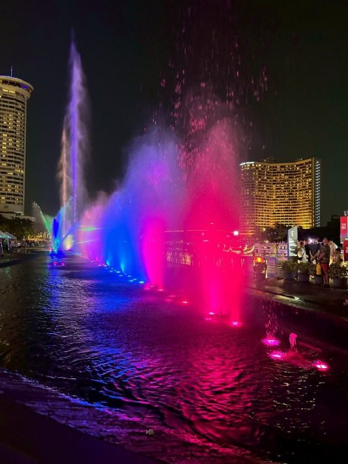 アイコンサイアムの噴水ショー