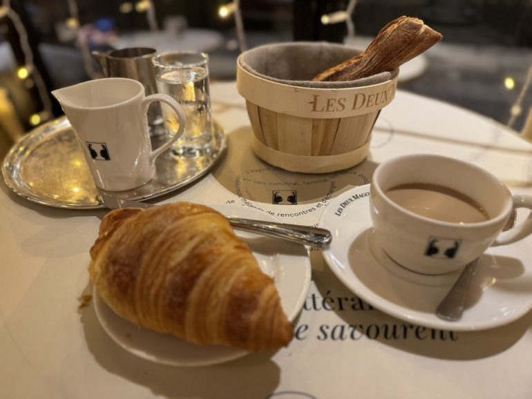 05日目_Les Deux Magots Le Classique_C