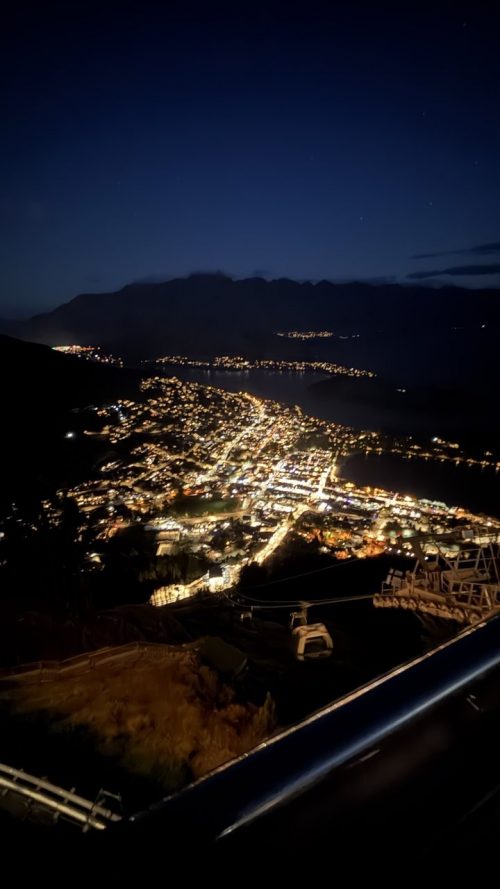 クイーンズタウンの夜景