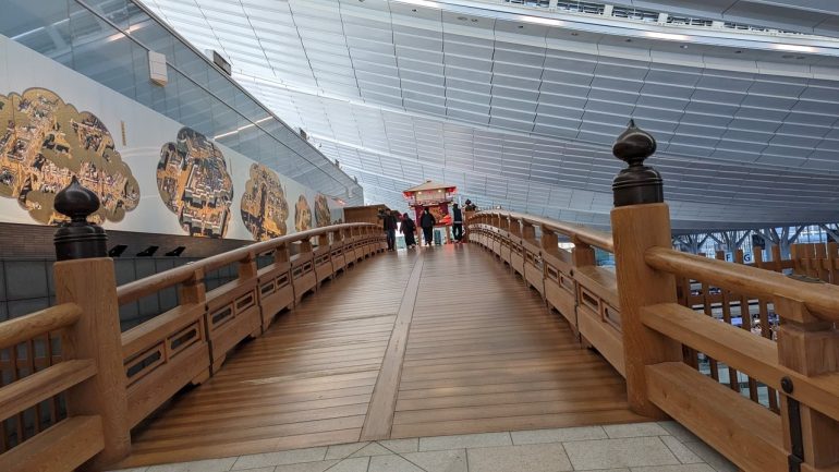 羽田空港内日本橋で