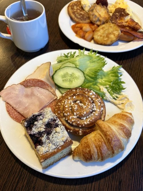 朝食ビュッフェ シナモンロールが特に美味しかったです！