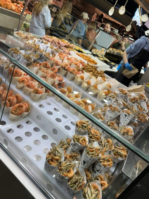 ボケリア市場 生ハムがおいしかったです。