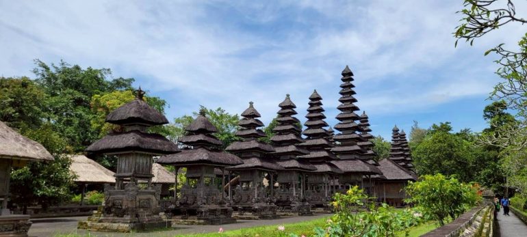 タマアユン寺院