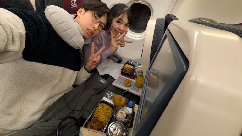 カタール航空機内