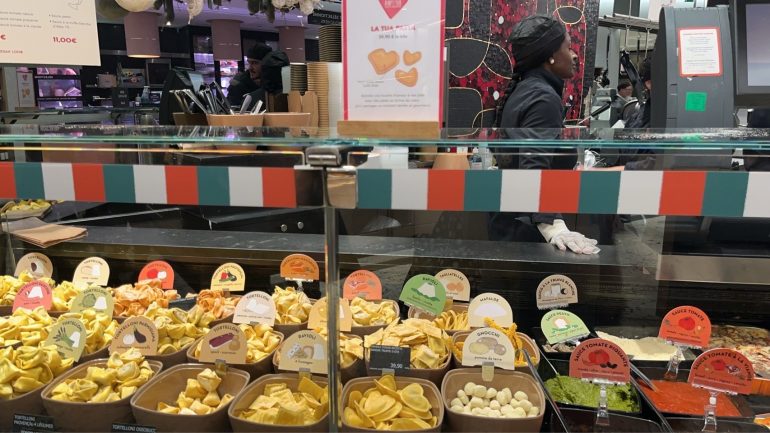 ボンマルシェ百貨店