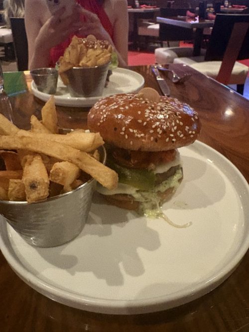 ゴードン・ラムゼイ・バーガーを食べました！