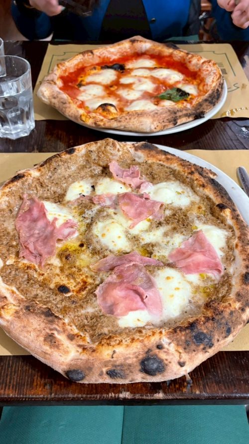 フィレンツェのIL PIZZAIUOLOでは、本場の絶品ピザを堪能しました！