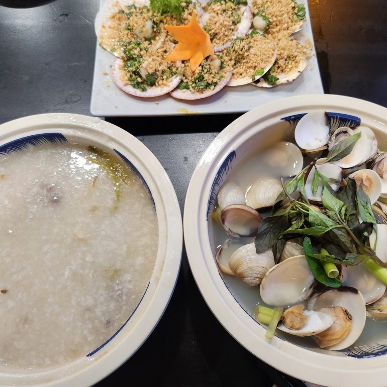 海鮮レストランでのお粥