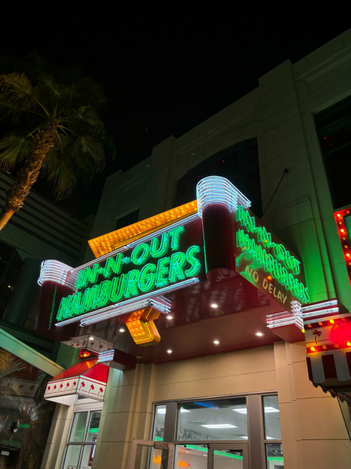 IN-N-OUT BURGER