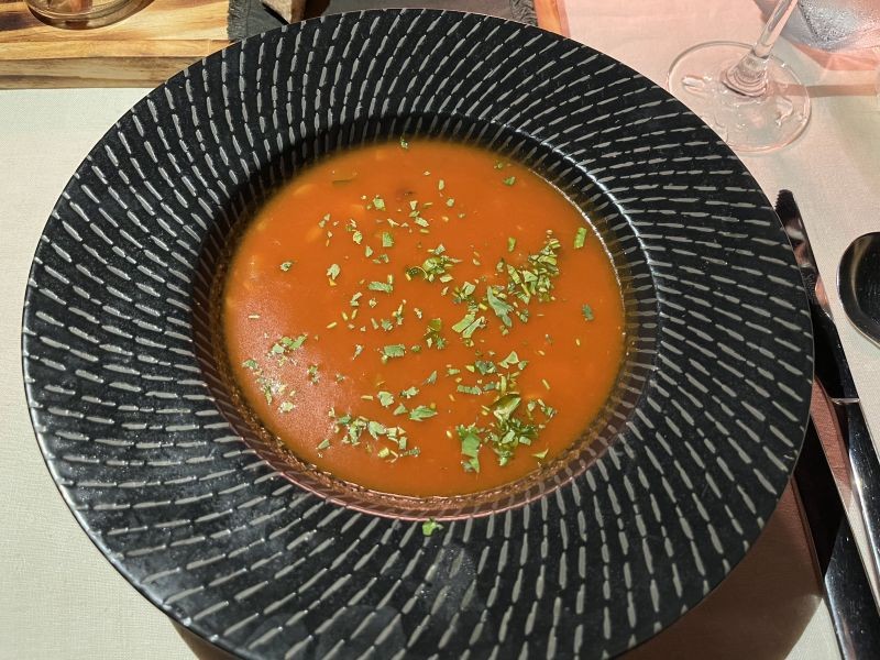 イタリアンレストラン「The Trio」のミネストローネスープ