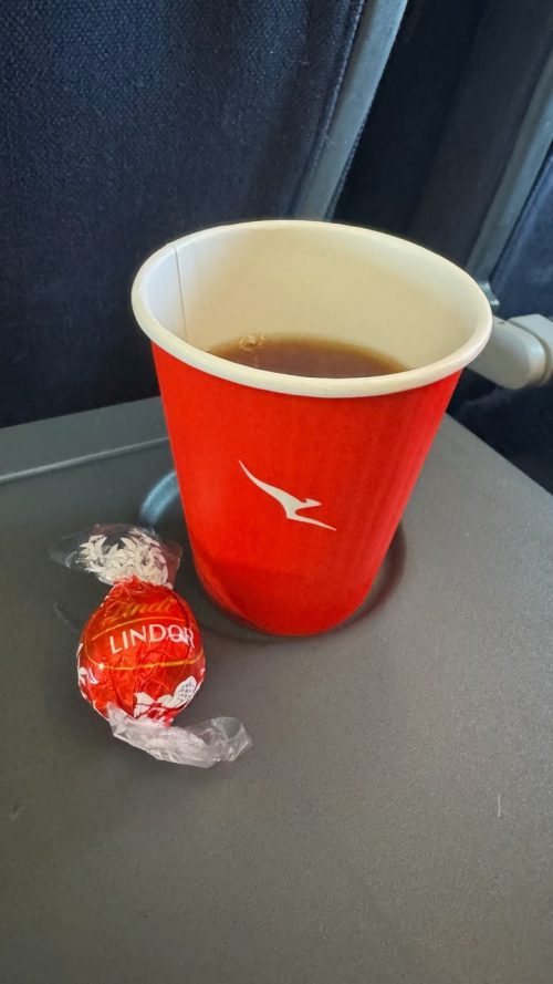 カンタス航空のおやつタイム♪
