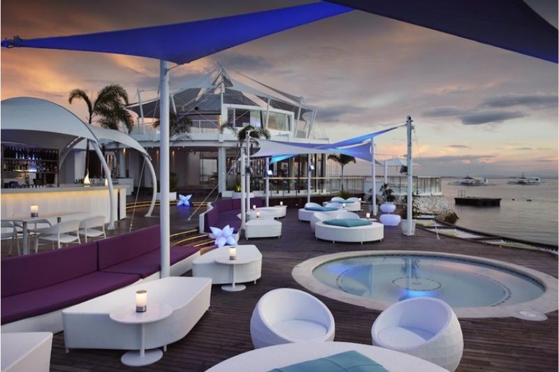ibiza イビザ moven cebu hotel philippines