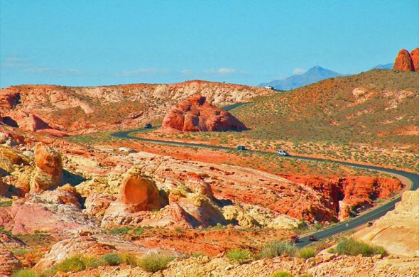 アメリカ西部ならではの絶景が楽しめるバレーオブファイヤー