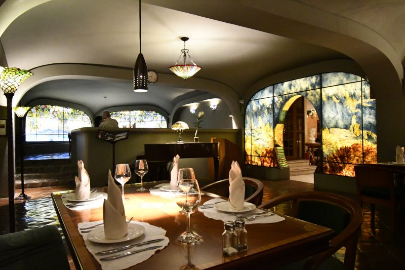 plantationbay restaurant cebu hotel philippines