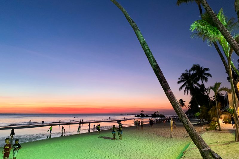 beach at boracay philippines