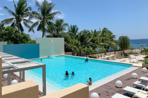 infinity pool be resort cebu hotel