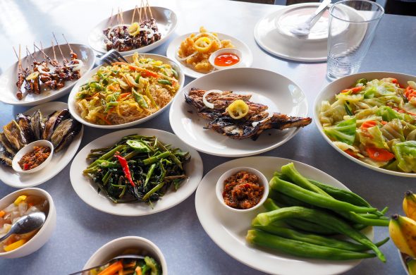 lunch at boracay philippines