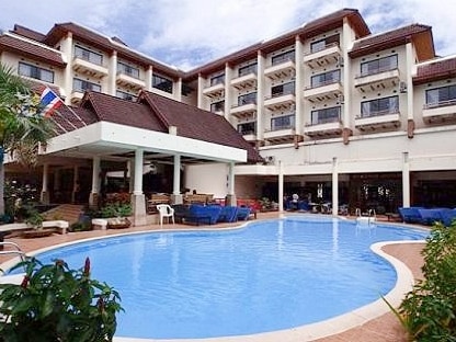 ピピ島のメトロポールホテルのプール