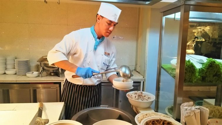 デュシタニパタヤ朝食