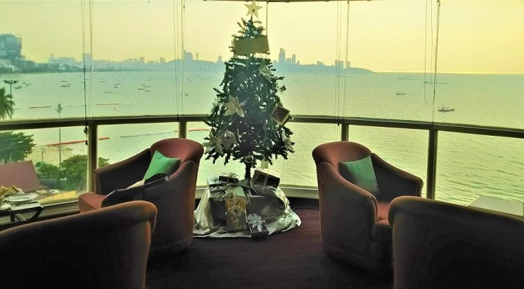 デュシタニ 絶景クラブラウンジ