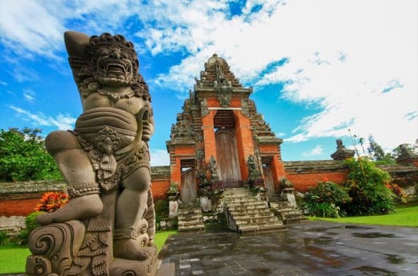 タマンアユン寺院