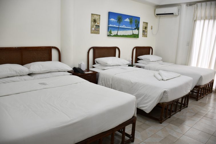 boracay surfside hotel bed